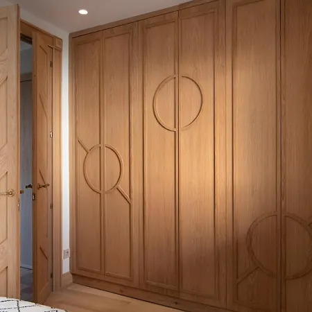 & Exclusive Desing *